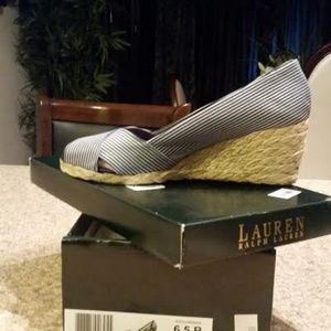 NEW! LAUREN Ralph-Lauren-Cecilla-Bluesatin Wedge Sz5B